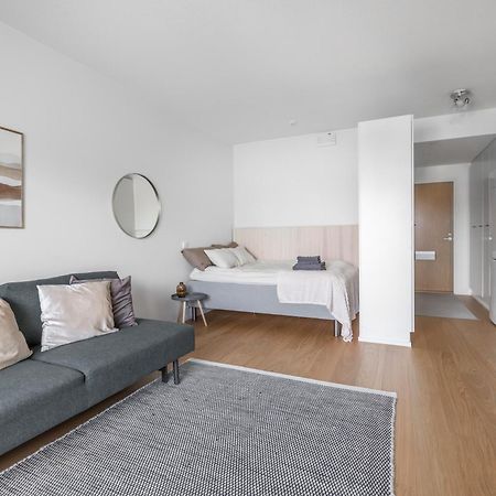 New, Modern Studio W/ Big Balcony 로바니에미 외부 사진